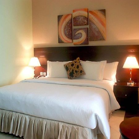 Exel Oriental Hotel & Suites 拉各斯 外观 照片