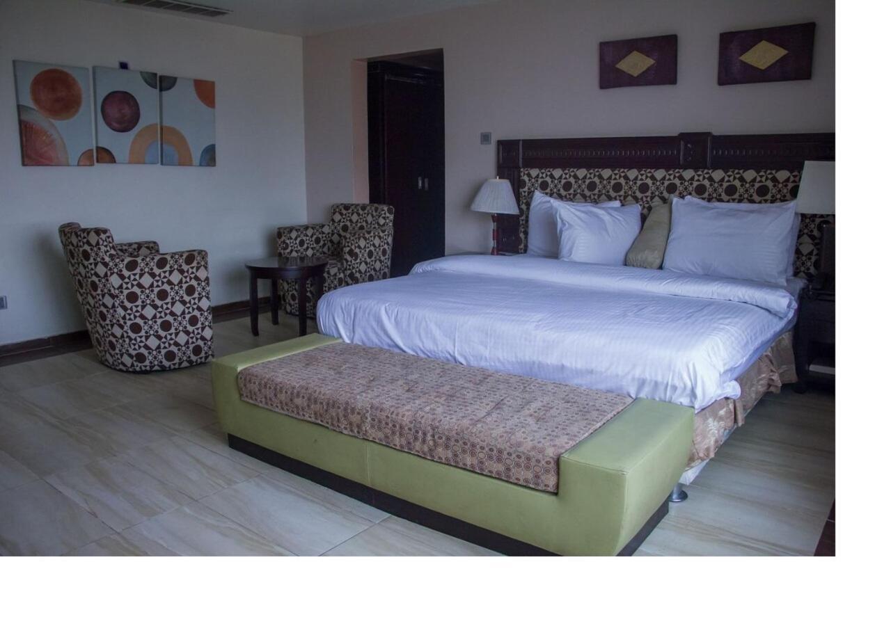 Exel Oriental Hotel & Suites 拉各斯 外观 照片